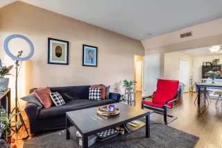 Photo #5: 221002292 Listing