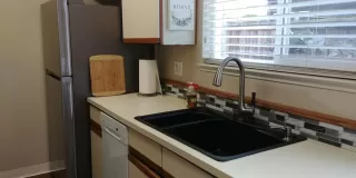 Photo #1: 221002859 Listing
