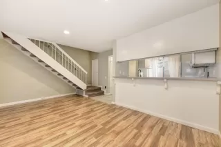 Photo #2: 221002874 Listing