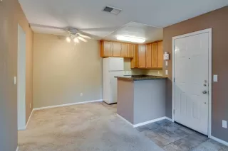 Photo #3: 221003754 Listing