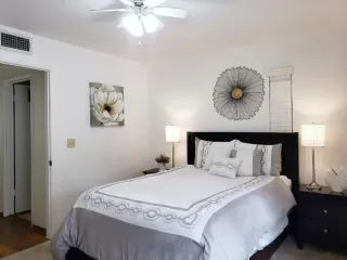 Photo #5: 221004506 Listing