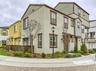 Photo #2: 221004528 Listing