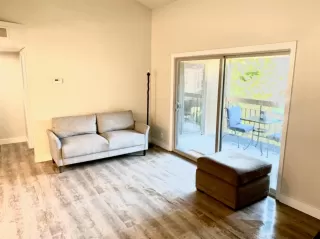 Photo #2: 221005668 Listing 