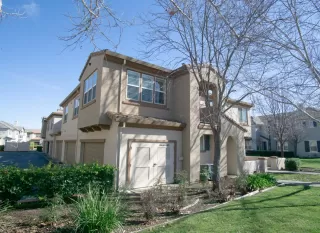 Photo #2: 221005767 Listing