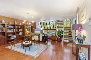 Photo #2: 221006796 Listing