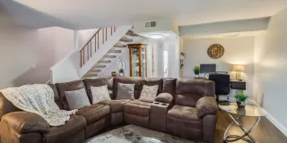 Photo #2: 221007420 Listing