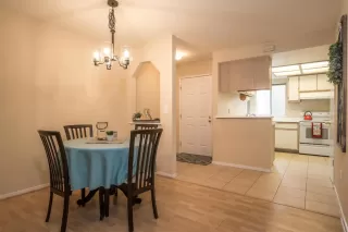 Photo #4: 221007725 Listing