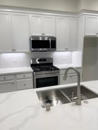 Photo #2: 221008803 Listing 