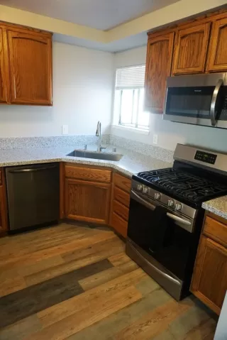 Photo #2: 221009044 Listing 