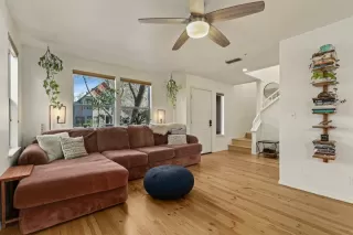 Photo #1: 221009389 Listing