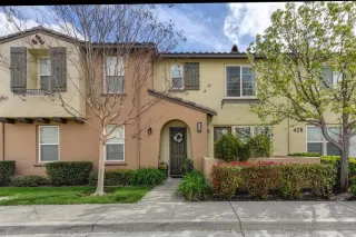 Photo #2: 221009411 Listing