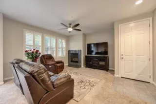 Photo #1: 221009848 Listing