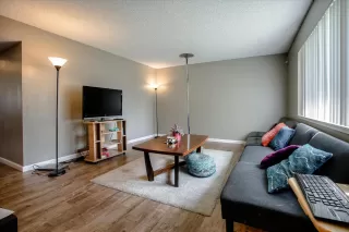 Photo #2: 221010529 Listing