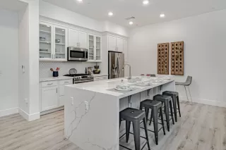 Photo #5: 221011439 Listing