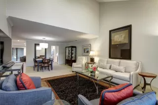 Photo #5: 221011452 Listing