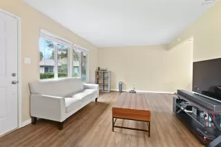 Photo #2: 221011564 Listing