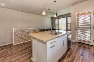 Photo #4: 221011588 Listing 