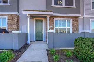 Photo #3: 221012052 Listing