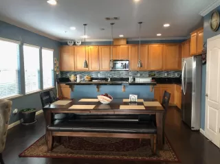 Photo #4: 221012342 Listing