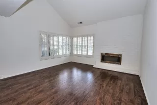 Photo #4: 221012449 Listing 