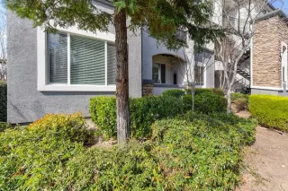 Photo #1: 221012640 Listing