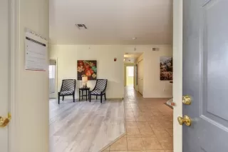 Photo #3: 221012640 Listing