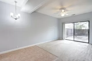 Photo #4: 221012685 Listing 