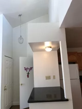 Photo #4: 221012733 Listing