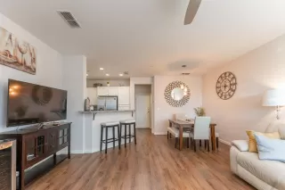 Photo #6: 221012874 Listing