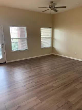 Photo #3: 221012875 Listing 