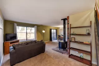 Photo #3: 221012890 Listing