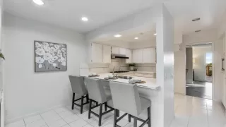 Photo #5: 221013010 Listing 