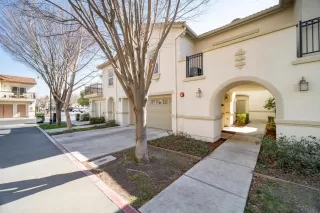 Photo #2: 221013598 Listing 