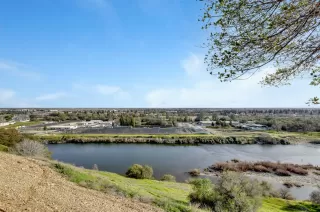 Photo #5: 221015527 Listing