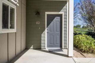 Photo #1: 221015647 Listing 