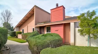 Photo #1: 221015856 Listing