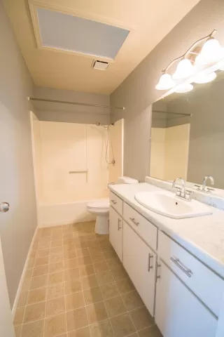 Photo #6: 221016441 Listing