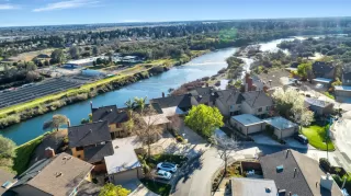 Photo #3: 221017045 Listing