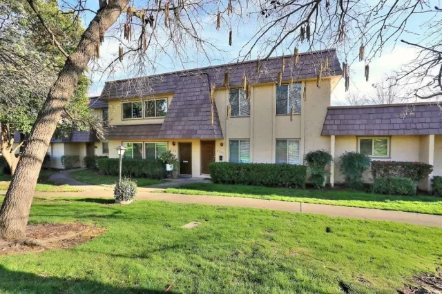 MLS: 221017852 Condo For Sale