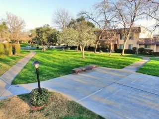 Photo #2: 221017852 Listing