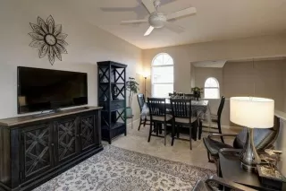 Photo #2: 221017905 Listing