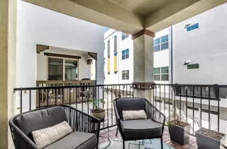 Photo #4: 221018395 Listing