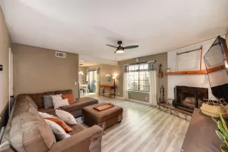 Photo #2: 221018650 Listing 