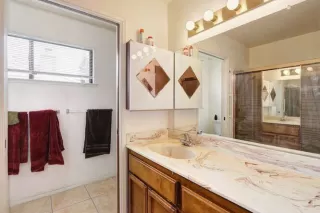 Photo #1: 221018844 Listing