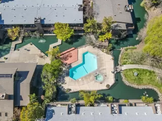 Photo #3: 221019000 Listing