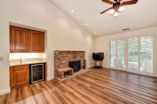 Photo #1: 221019004 Listing 