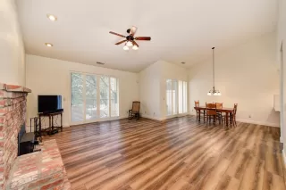 Photo #4: 221019004 Listing 