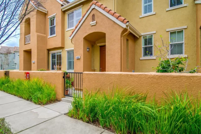 MLS: 221019142 Condo For Sale