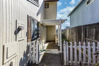 Photo #2: 221019202 Listing