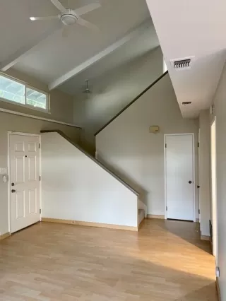 Photo #3: 221019511 Listing